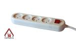 Multi-socket including circuit breaker - 4 outlets